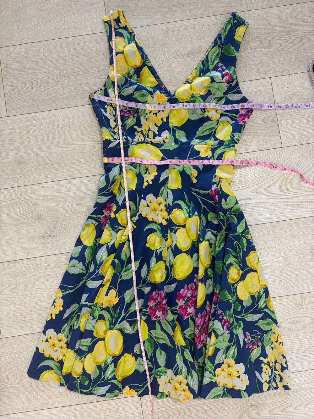 Betsey Johnson 100% Cotton Lemon Floral Fit & Flare Dress Size 4 - Picture 4 of 6